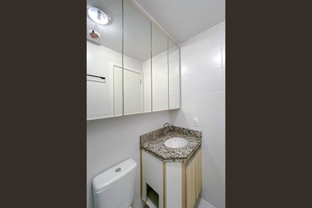 Studio para alugar com 35m², 1 quarto e sem vaga Studio para alugar com 35m², 1 quarto e sem vagaBanheiro