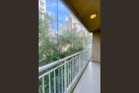 Studio para alugar com 35m², 1 quarto e sem vaga Studio para alugar com 35m², 1 quarto e sem vagaVaranda