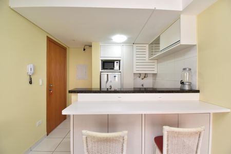 Sala de apartamento para alugar com 1 quarto, 30m² em Bigorrilho, Curitiba