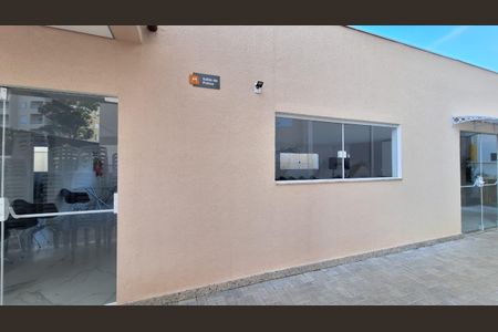 Apartamento para alugar com 55m², 2 quartos e 1 vagaÁrea comum - Salão de festas