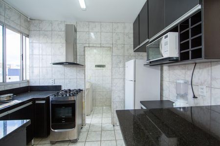 Apartamento para alugar com 58m², 2 quartos e 2 vagas Apartamento para alugar com 58m², 2 quartos e 2 vagasCOZINHA