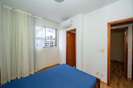 Apartamento para alugar com 58m², 2 quartos e 2 vagas Apartamento para alugar com 58m², 2 quartos e 2 vagasQUARTO1