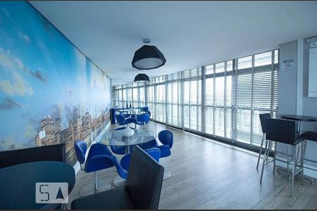 Apartamento para alugar com 60m², 2 quartos e 1 vagaÁrea comum