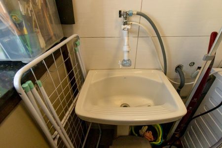 Apartamento para alugar com 60m², 2 quartos e 1 vagaÁrea de Serviço