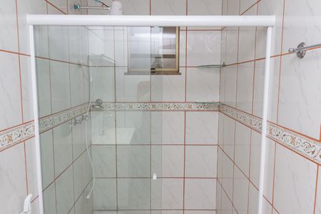 Casa de condomínio para alugar com 136m², 3 quartos e 1 vagaBanheiro da Suíte 1