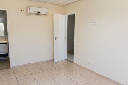 Casa de condomínio para alugar com 136m², 3 quartos e 1 vagaQuarto Suíte