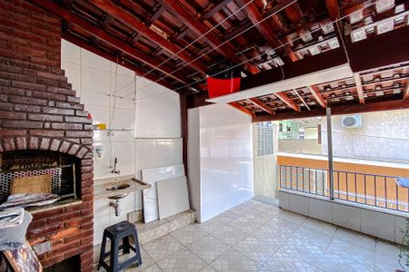 Casa para alugar com 150m², 2 quartos e 2 vagasÁrea de Serviço