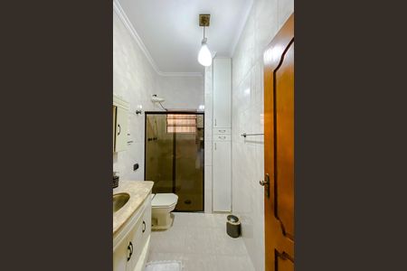 Casa para alugar com 150m², 2 quartos e 2 vagasBanheiro