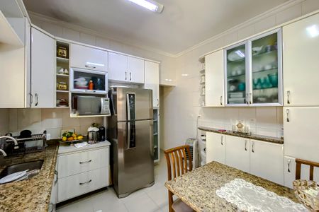 Casa para alugar com 150m², 2 quartos e 2 vagasCozinha