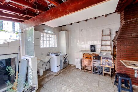 Casa para alugar com 150m², 2 quartos e 2 vagasÁrea de Serviço