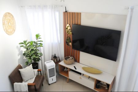 Casa à venda com 105m², 2 quartos e 2 vagasSala