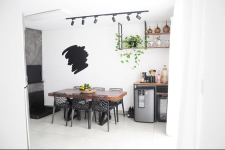 Casa à venda com 105m², 2 quartos e 2 vagasCozinha