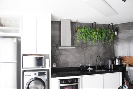 Casa à venda com 105m², 2 quartos e 2 vagasCozinha