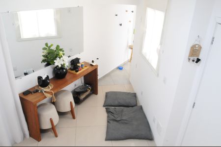 Casa à venda com 105m², 2 quartos e 2 vagasSala