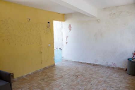 Casa à venda com 137m², 2 quartos e 1 vagaGaragem
