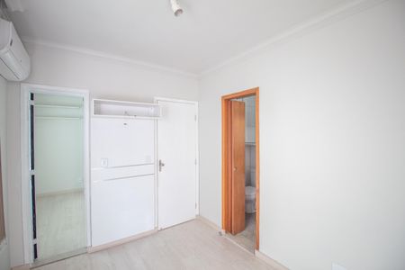 Apartamento à venda com 150m², 3 quartos e 2 vagasSuite 1