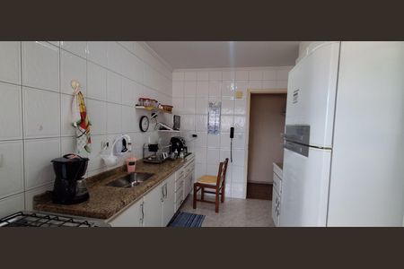 Apartamento para alugar com 92m², 3 quartos e 1 vagaCozinha 