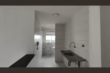 Apartamento para alugar com 50m², 2 quartos e 1 vaga Apartamento para alugar com 50m², 2 quartos e 1 vagaCozinha e Área de Serviço