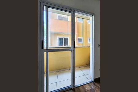 Apartamento para alugar com 51m², 2 quartos e 2 vagasVaranda do Quarto 2