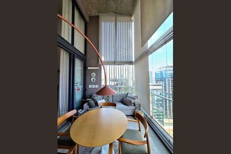 Apartamento para alugar com 67m², 1 quarto e 2 vagasVaranda