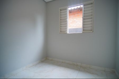 Casa à venda com 120m², 3 quartos e 2 vagasQuarto 2