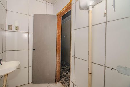 Casa à venda com 80m², 3 quartos e 1 vagaBanheiro