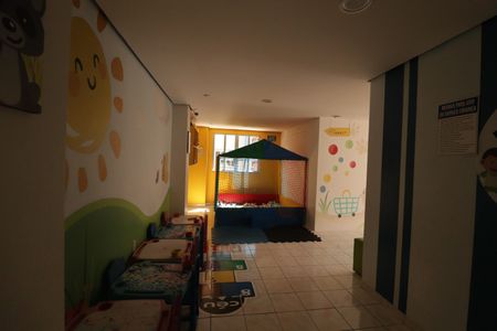 Apartamento à venda com 64m², 2 quartos e 1 vagaÁrea comum