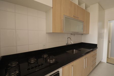 Apartamento à venda com 64m², 2 quartos e 1 vagaCozinha