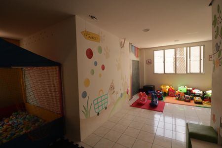 Apartamento à venda com 64m², 2 quartos e 1 vagaÁrea comum