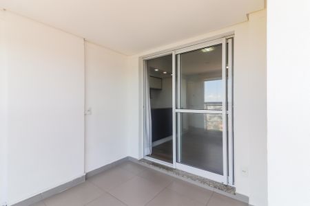 Varanda de apartamento à venda com 2 quartos, 64m² em Vila Sonia, São Paulo