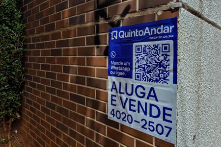 Apartamento para alugar com 64m², 2 quartos e 1 vagaFachada - Plaquinha