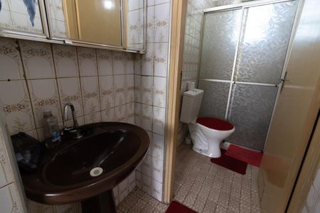 Apartamento à venda com 48m², 2 quartos e 1 vaga Apartamento à venda com 48m², 2 quartos e 1 vagaBanheiro