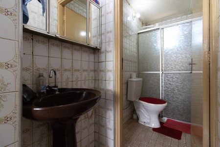 Apartamento à venda com 48m², 2 quartos e 1 vaga Apartamento à venda com 48m², 2 quartos e 1 vagaBanheiro