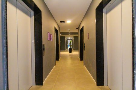 Apartamento para alugar com 36m², 2 quartos e 1 vagaHall