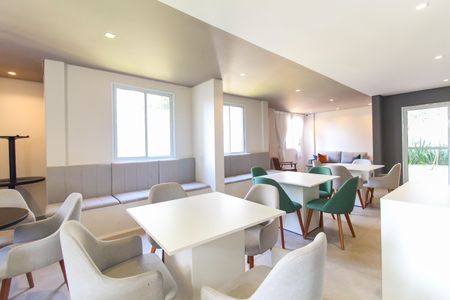 Apartamento para alugar com 36m², 2 quartos e 1 vagaÁrea comum - Salão de festas