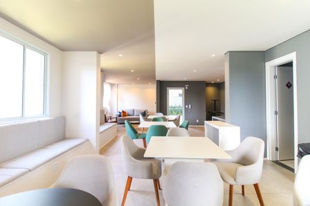 Apartamento para alugar com 36m², 2 quartos e 1 vagaÁrea comum - Salão de festas