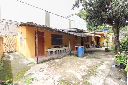 Casa à venda com 450m², 5 quartos e 3 vagas Casa à venda com 450m², 5 quartos e 3 vagasCasa 2