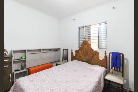 Casa à venda com 450m², 5 quartos e 3 vagas Casa à venda com 450m², 5 quartos e 3 vagasQuarto 2