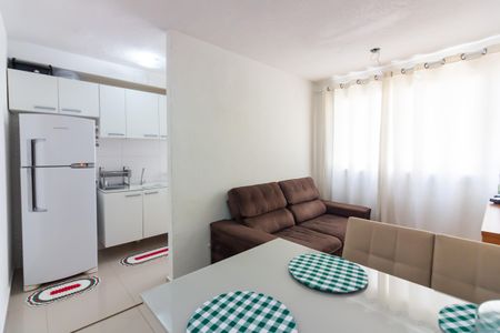 Sala  de apartamento à venda com 2 quartos, 42m² em Jardim Boa Vista, Osasco