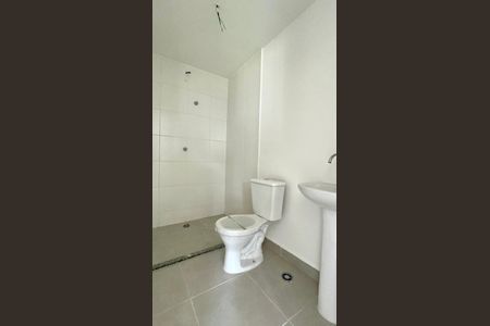 Studio à venda com 25m², 1 quarto e sem vaga Studio à venda com 25m², 1 quarto e sem vagaBanheiro