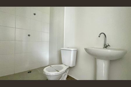 Studio à venda com 25m², 1 quarto e sem vaga Studio à venda com 25m², 1 quarto e sem vagaBanheiro