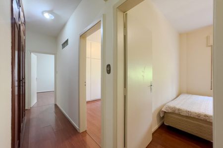 Apartamento para alugar com 180m², 3 quartos e 1 vagaCorredor