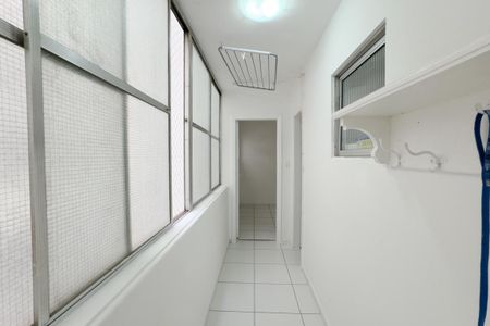 Apartamento para alugar com 180m², 3 quartos e 1 vagaÁrea de Serviço