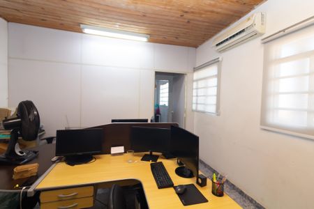 Casa para alugar com 480m², 2 quartos e 4 vagasQuarto 1