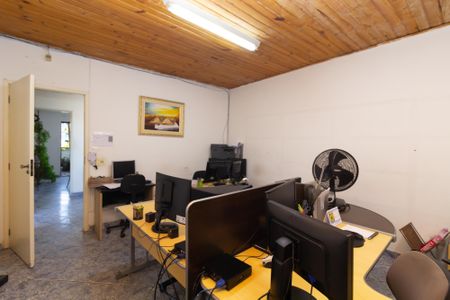 Casa para alugar com 480m², 2 quartos e 4 vagasQuarto 1