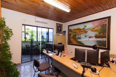 Casa para alugar com 480m², 2 quartos e 4 vagasSala