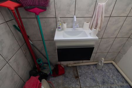 Casa para alugar com 480m², 2 quartos e 4 vagasBanheiro