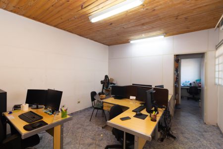 Quarto 1 de casa à venda com 2 quartos, 480m² em Vila Santa Teresinha, São Paulo