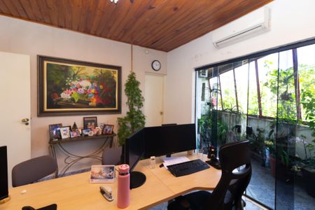 Casa para alugar com 480m², 2 quartos e 4 vagasSala