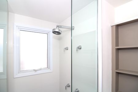 Apartamento à venda com 105m², 3 quartos e 2 vagas Apartamento à venda com 105m², 3 quartos e 2 vagasBanheiro